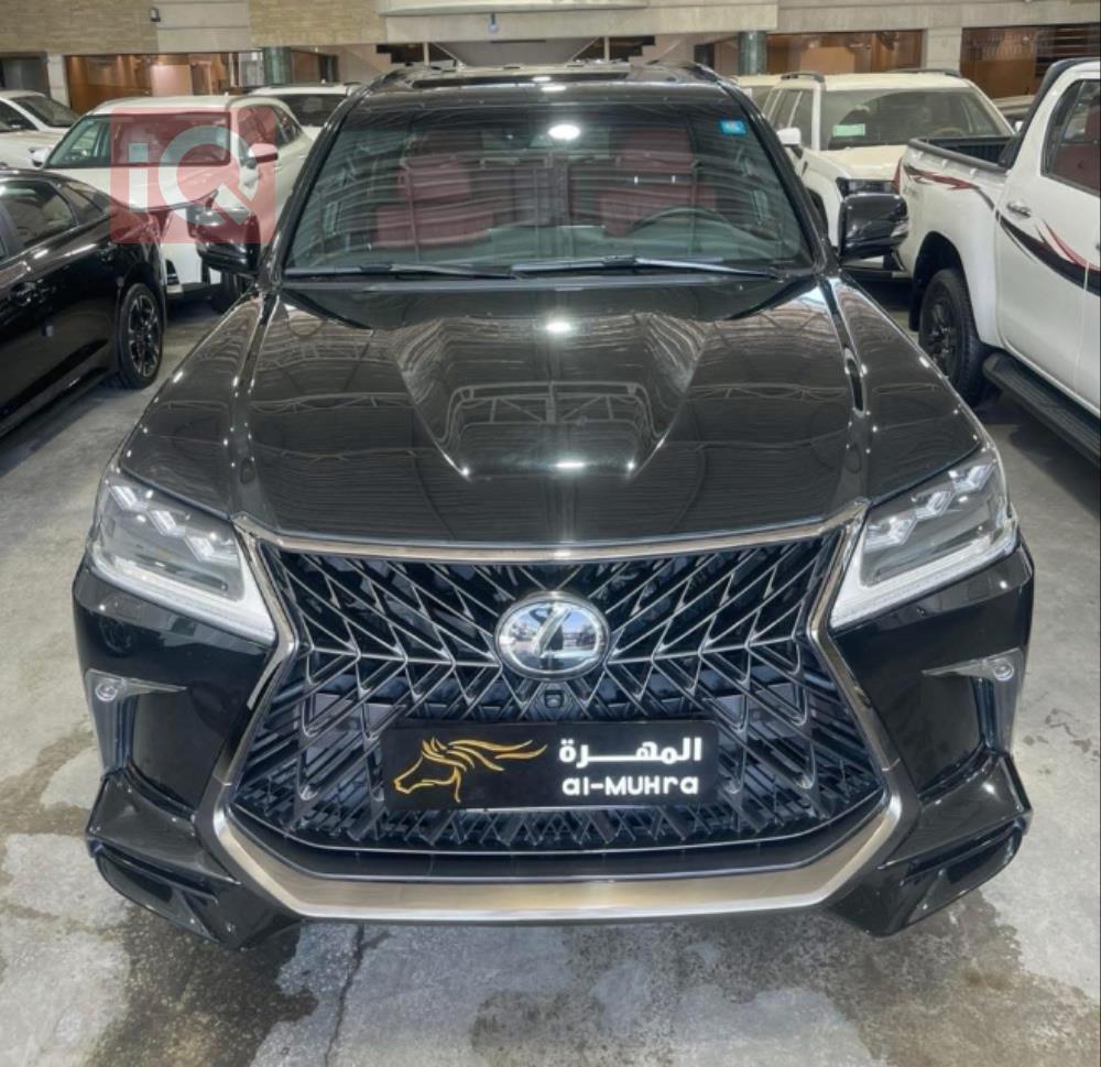 Lexus LX
